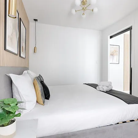 Saint Antoine Marais Charming 1br *